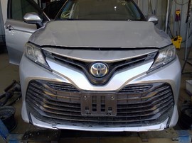 2018 TOYOTA CAMRY, SILVER, HYBRID, 2.5L, AT,   Z25062